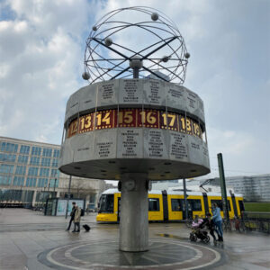 A+tours Alexanderplatz Berlijn